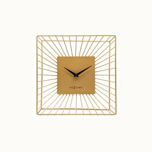 Horloge de table décorative en métal doré pour la présentation sur une table basse et un accent intérieur élégant et contemporain du salon, en provenance d'Inde - Product Image 3