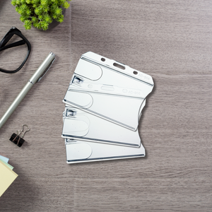 Porte-badge horizontal rigide en plastique AS transparent pour 2 cartes - Product Image 1