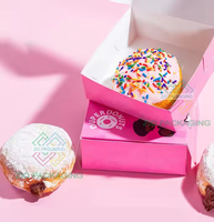Boîte en papier de beignets roses écologiques Gâteau pour biscuits Macarons Crêpe gaufrée Boulangerie Pâtisserie Traiteur Serpent Bagel Déjeuner Matt Laminati