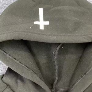 Sweat à capuche zippé imprimé de bonne qualité Sweat à capuche pour hommes Sweat à capuche imprimé de couleurs unies avec logo personnalisé pour hommes et femmes - Product Image 4