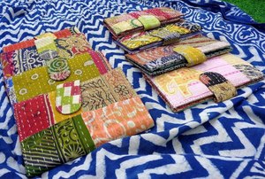 Handmade Kantha Passportผู้ถือกระเป๋าสตางค์ผ้าฝ้ายกระเป๋าสตางค์วินเทจสารพันกระเป๋าสตางค์ชาติพันธุ์กระเป๋าสตางค์ผู้หญิง - Product Image 4