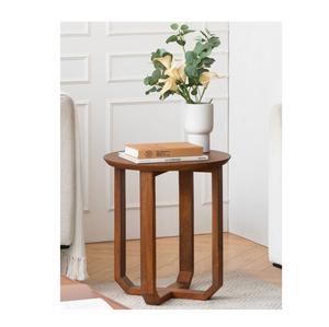 Mesa de madera de primera calidad con acabado pulido adecuada para hogares modernos, comedores, cafeterías, restaurantes o espacios de oficina - Product Image 1