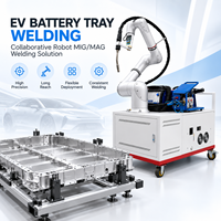 Machine de soudage laser à fibre robotisée automatique pour la fabrication de plateaux de batteries de véhicules électriques, solution de soudage robotisé pour boîtiers de batteries industriels