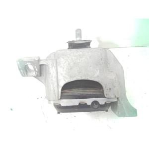 เสาค้ำด้านหน้าขวา มินิวัน ซีรีส์ที่ 2 6778645-01 (06>13) - Product Image 3
