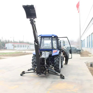 Chargeuse-pelleteuse compacte 4x4 avec marteau brise-roche et accessoire de chariot élévateur - Product Image 6