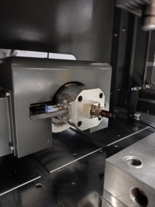 Low Pressure <b>Extruder</b> Machine <b>Plastic</b> Injection For Electronics Component - Product Image 2