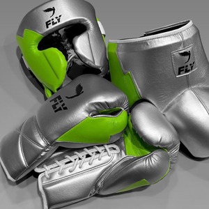 ชุดฝึกซ้อมมวย RTS Fly Silver Orange Top Boxing ประกอบด้วยนวมชกมวย หมวกป้องกันศีรษะ และอุปกรณ์ป้องกันอวัยวะเพศ ผลิตจากหนังวัวคุณภาพสูง รุ่น MS-MZ-FSS-5032 - Product Image 3