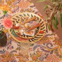 Nappe d'été en coton imprimé de motifs floraux indiens jaunes Couverture de table de mariage