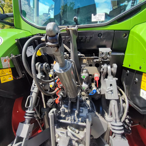 Tractor Agrícola YTO FENDT 724 Diésel 4x4 Usado de 2019 con 90HP para Motor, Caja de Cambios y Rodamientos - en Venta con Informe - Product Image 6