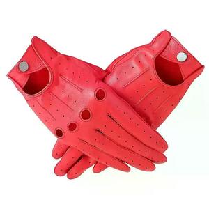 Gants de conduite en cuir véritable de haute qualité, durables et confortables, antidérapants, avec logo personnalisé - Product Image 1