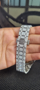 Reloj de Moissanita y Diamantes Iced Out Reloj de Pulsera Analógico de Moissanita Claridad VVS Regalo para Hombre y Mujer Joyería de Reloj Personalizada - Product Image 3