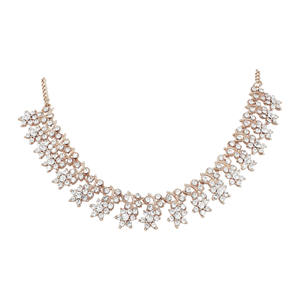 Collar de gargantilla de cadena de eslabones con tachuelas de perlas y diamantes chapados en oro clásico para compromiso o regalo de pétalos frondosos - Product Image 4