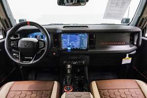 Prêt à être expédié - Ford Bronco 2025 Big Bend 4x4 4WD toutes options, titre propre, occasion - Product Image 3