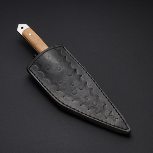 Cuchilla de acero D2 hecha a mano personalizada con mango de madera de olivo, cuchillo de caza para acampar para uso en exteriores, OEM personalizable. - Product Image 6