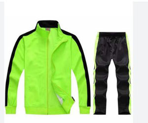 Chándal de entrenamiento de fútbol informal Anti-UV respetuoso con el medio ambiente sólido para hombre con capucha personalizable, remolque de dos piezas transpirable de invierno - Product Image 6