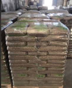 Granulés de bois de chauffage de pin et de sapin 6mm 8mm 15 Kg Europe, certifiés DIN EN Plus A1, pour poêles à granulés - Product Image 6