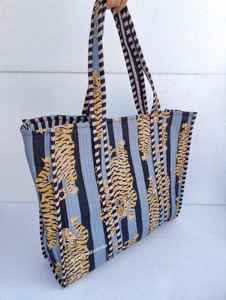 Sac fourre-tout matelassé imprimé main bloc logo personnalisé sac à provisions sac à bandoulière coton plage et épicerie sac de voyage fourre-tout fait à la main - Product Image 5