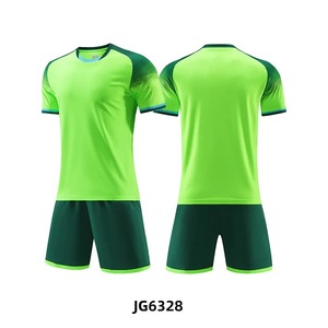 Traje de uniforme de fútbol para hombre adulto juego de entrenamiento de manga corta deportes uniforme Jersey pantalones cortos personalizados conjuntos gimnasio correr equipo chándal - Product Image 3