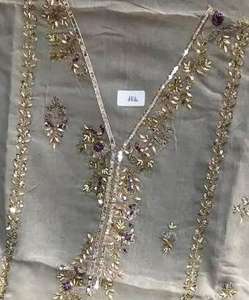 Designer moderne non cousu brodé à la main belle tenue de fête de qualité supérieure costumes style traditionnel indien tendance - Product Image 2