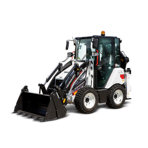 รถตักล้อยางขนาดเล็ก HMK 62T เครื่องยนต์ดีเซล สำหรับงานเกษตรและก่อสร้าง ใช้เครื่องยนต์ Kubota มาตรฐาน EPA สีดำ กำลัง 75 กิโลวัตต์ - Product Image 1