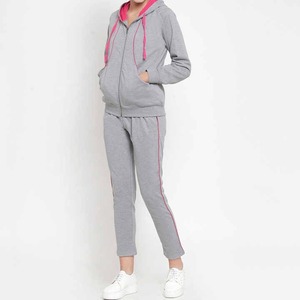 Nouveaux arrivages en gros pour hommes ensembles de jogging de gym ensemble deux pièces à motif uni avec pantalon élastique pour survêtement d'hiver à vendre - Product Image 3