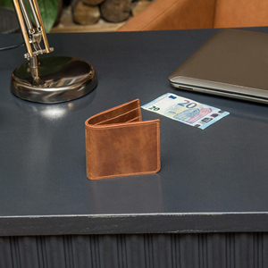 Cartera Bi Fold de cuero de lujo hecha a mano, monedero con bloqueo RFID de cuero genuino delgado para hombres, ranuras para tarjetas - Product Image 1
