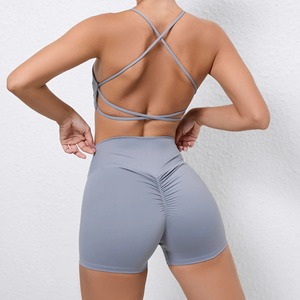 Conjunto deportivo de Yoga para mujer, ropa deportiva para mujer, conjunto de pantalones cortos de dos piezas para gimnasio para mujer, ropa deportiva transpirable para entrenamiento - Product Image 3