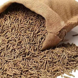 Briquettes de bois mélangées du Vietnam 6 mm à 8 mm – Combustible de chauffage haute efficacité pour maisons et usines – Approvisionnement durable en biomasse - Product Image 1