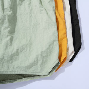 กางเกงขาสั้นออกกำลังกายผู้ชายขายส่ง ผ้าสแปนเด็กซ์/โพลีเอสเตอร์ แห้งเร็ว ระบายอากาศดี เอวยางยืด แบบเรียบ สั่งทำได้ - Product Image 2