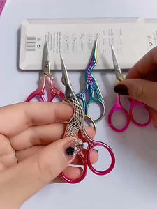 Haute qualité Style rétro cuticule manucure pédicure ciseaux à ongles dégradé grue en forme de sourcils cils ciseaux outil de beauté - Product Image 6