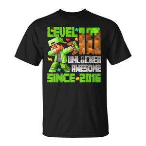 Maglietta da gamer per il 10° compleanno: Livello 10 sbloccato, fantastica dal 2016 - T-shirt promozionale fantastica per i giocatori dal 2016 - Product Image 1