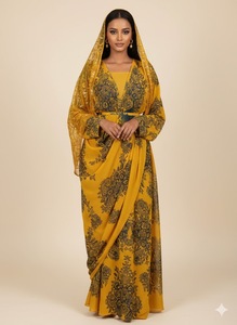 Robe de mariée luxueuse en jacquard de style moderne, Dirac somalien, motif floral doré complexe, base noire vibrante, soirée - Product Image 3