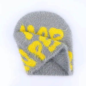 Bonnet en mohair fait sur mesure, bonnets d'hiver en acrylique colorés, bonnets de créateur avec tricot épais et logo personnalisé, bonnets jacquard - Product Image 4