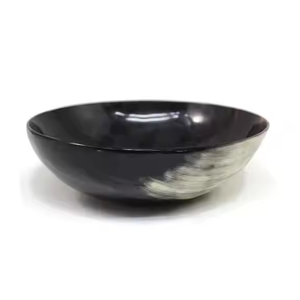 Bols de printemps Superbe vaisselle décorative classique faite à la main. Bol rond en corne en céramique, bols de chef-d 'œuvre polis et sculptés - Product Image 2