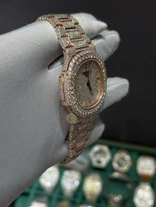 นาฬิกาหรูหราประดับเพชรเต็มหน้าปัด ผลิตจากเพชรเลี้ยงในห้องปฏิบัติการ ระดับ VVS VS ระบบอัตโนมัติ ดีไซน์เนอร์ สำหรับผู้ชายและผู้หญิง - Product Image 2