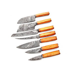 Juego de Cuchillos de Chef de Acero de Damasco Avanzado con Acero de Alto Carbono en Capas y Mangos Resistentes para Cocinar de Todo Tipo - Product Image 1