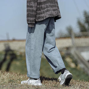 High Quality Breathable Men's Trending Plus Size Straight Jeans Custom Logo and Design OEM Service Available - Product Image 2