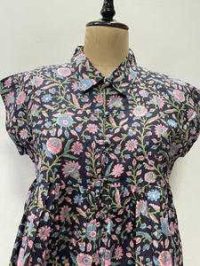 Débardeur pour femme en coton 100% fait main, style japonais, imprimé floral, col en V, écologique, avec décoration boutonnée - Product Image 4