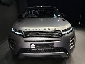 SUV compact de luxe d'occasion 2024 Evoque 2.0D SE R-Dynamic Edition - Product Image 4