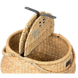 Nouveauté panier de rangement divisé en jacinthe d'eau de style élégant fait à la main naturel, panier de pique-nique avec couvercles et poignées au Vietnam - Product Image 2