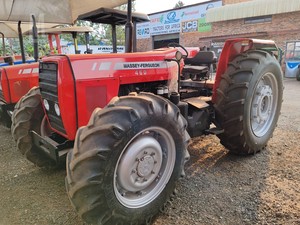 Venta caliente Massey Ferguson 7726 4WD Tractor MF 390 T 4X4 MF 399 Estado usado Kubota Motor Walking Tractor Core Motor Bomba Engranaje - Product Image 2