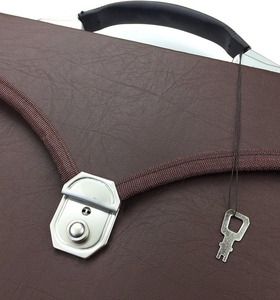 Estuche de Cuero para Documentos Masónicos con Diseño 3D Personalizado, Forma y Tamaño a Medida - Product Image 4