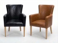 Fauteuil traditionnel à dossier haut en cuir PU avec pieds en bois, chaise longue confortable pour le bureau et l'usage commercial, salle à manger