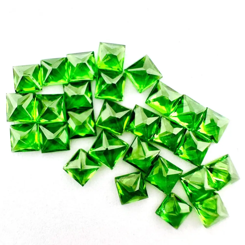 Tsavorite 3X3Mm Vierkante Prinses Gesneden Uitstekende Kwaliteit Natuurlijke Groene Tsavoriet Losse Edelsteen Voor Sieraden Maken