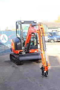 Mini-excavatrice Kubota KX027-4 2,7T |   Mini-pelleuse diesel pour la construction, les services publics et l'agriculture - Product Image 6