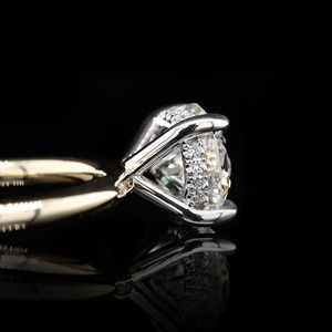 Anillo de Moissanita de Diseño Sencillo de 8mm y 2ct, Corte Redondo, Plata de Ley 925, Oro Amarillo de 14K y 18K para Boda o Compromiso - Product Image 3