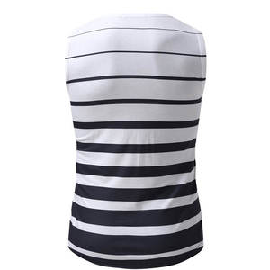 Camisetas Deportivas para Hombre de Ajuste Cómodo, 100% Poliéster, Transpirables, Color y Diseño Personalizables, Hechas en Pakistán - Product Image 3