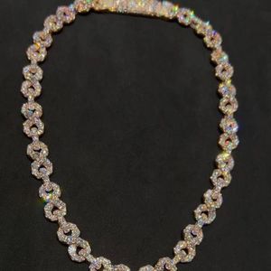 Collares de Cadena Miami Hip Hop Personalizados de Plata de Ley 925 con Moissanita de Corte Baguette Totalmente Engastada, Chapados en Oro Sólido y Certificados por GRA - Product Image 1
