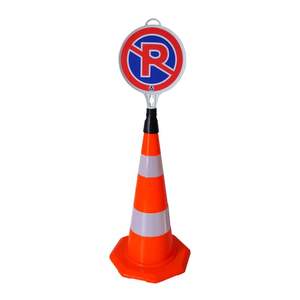 Cône de signalisation en PVC de 70 cm avec double bande réfléchissante, barrière de sécurité en PU léger pour la sécurité routière et la circulation - Product Image 5