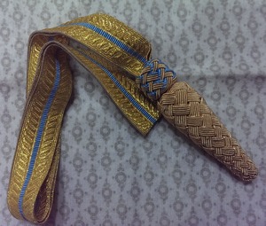 Hecho en EE. UU. Royal Air Ceremonial Gold Metal Wire Prendas de alta calidad Custom-Coated WOK Cord Knot para Home Textiles Premium Cords - Product Image 2